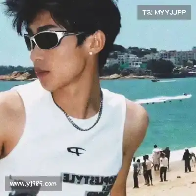 秦莉凌